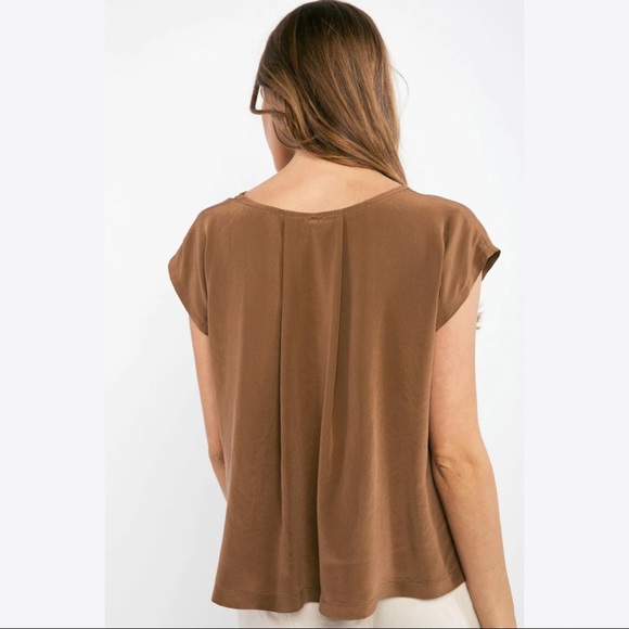 Elizabeth Suzann Josephine Vented Shell In Silk Crepe size M color Moss - Picture 13 of 14